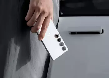 Polestar Phone: 6.79-inch LTPO OLED display, Snapdragon 8 Gen 3 chip, 1TB of storage, IP68 protection and integration with Polestar 4 electric car