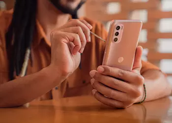 Moto G Stylus 2022: mid-range smartphone with stylus, MediaTek Helio G88 chip, 50 MP camera and Android 11 for $300