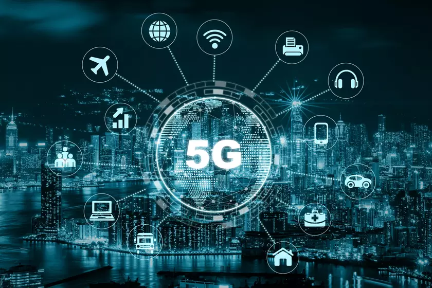 Бойцы невидимого фронта: что происходит в мире с 5G