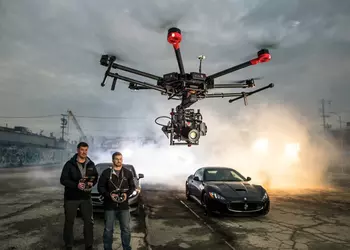 DJI представила свой самый мощный дрон Matrice 600