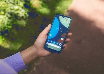 Модульный смартфон Fairphone 4 пропускает Android 14 и сразу получит Android 15