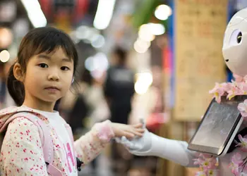 Билл Гейтс: Искусственный интеллект может решить проблему дефицита врачей и учителей по всему миру