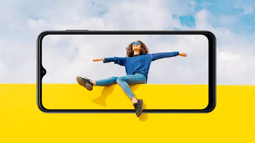 Samsung Galaxy A13, наконец-то, получил One UI 6.1