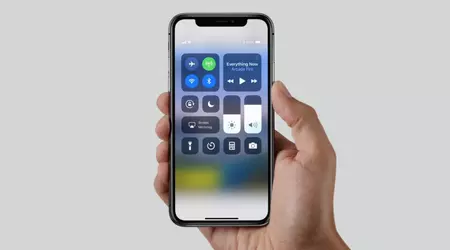 Apple ordered developers to adapt applications in the App Store under the "bangs" of the iPhone X
