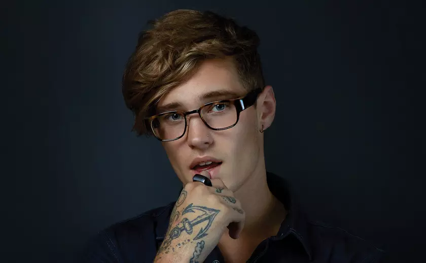 North Focals: дорогие «умные» очки в классической оправе