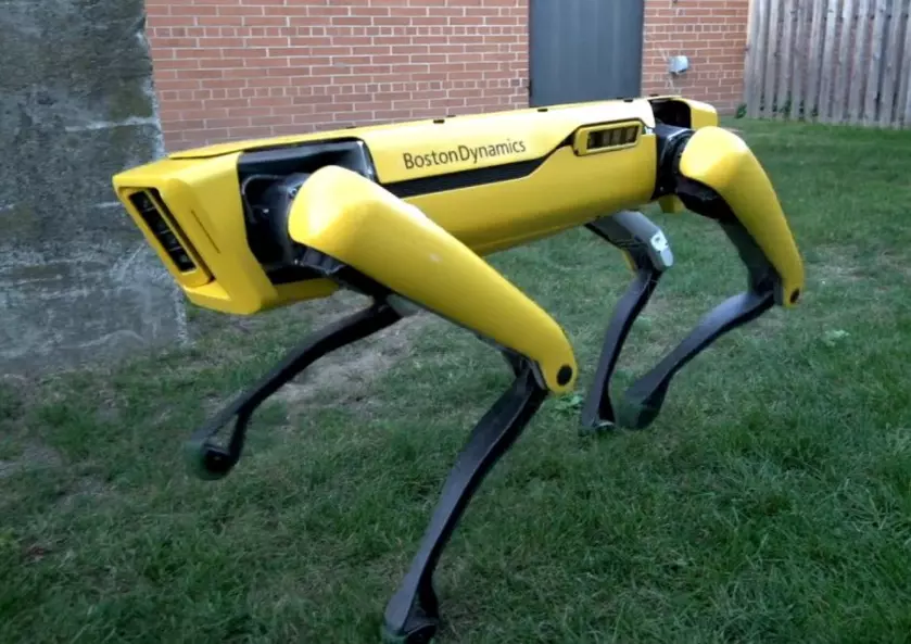 Boston Dynamics снова «издеваются» над роботом 