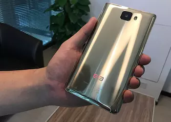 Безрамочный и золотой Elephone S8 появился на видео