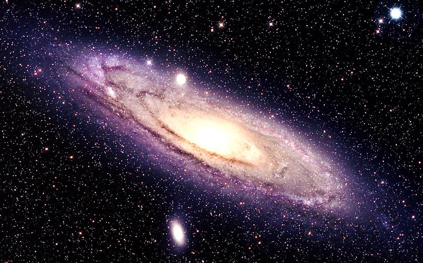 Галактическая перестрелка – учёные увидели, как одна галактика выстрелила плазменной струёй в другую