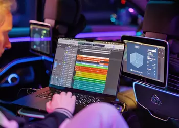 Mercedes-Benz превратил Maybach в студию звукозаписи