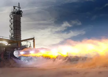 Один из самых мощных в мире ракетных двигателей BE-4 драматически взорвался через 10 секунд после старта испытаний