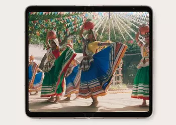 Google Pixel Fold - Tensor G2, toughest hinge and five cameras from $1799