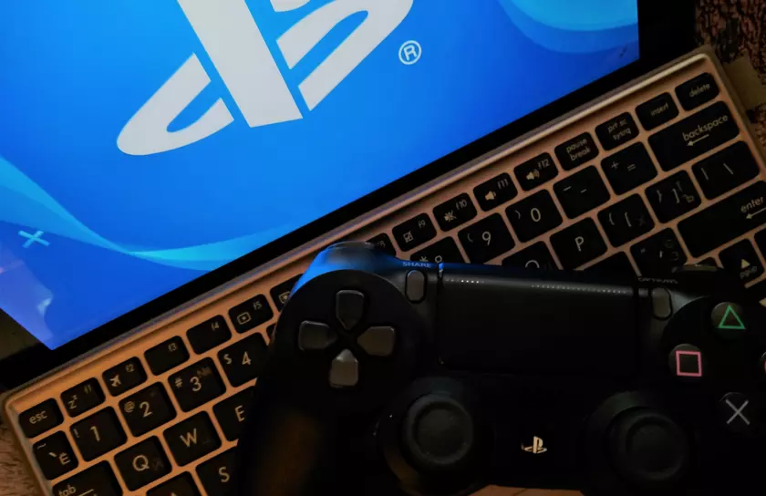 Похоже, что PlayStation 5 получит геймпад с сенсорным экраном