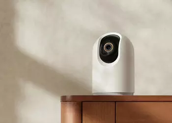 Xiaomi представила в Европе Smart Camera C500 Pro: 3K-камеру с вращением на 360° и двусторонней голосовой связью за €70