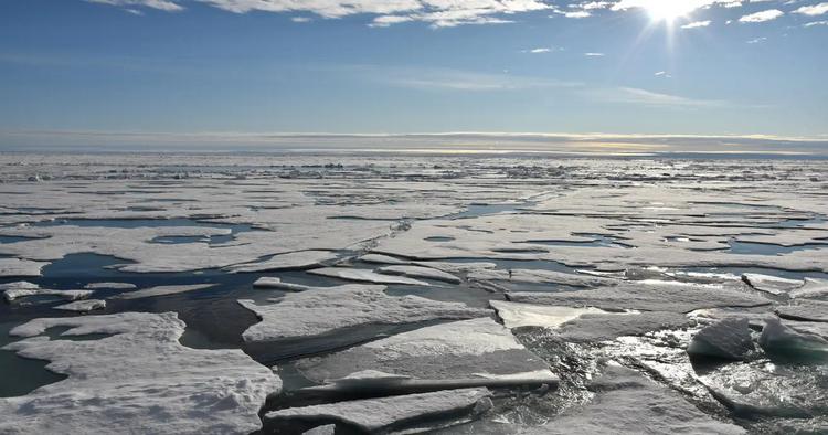 Studie visar att isen i Arktis ...