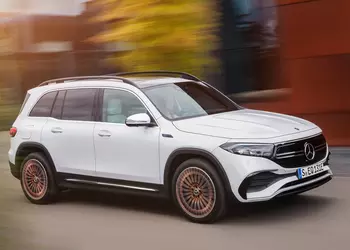 Некоторые Mercedes-Benz EQB будут отозваны из-за риска возгорания батареи