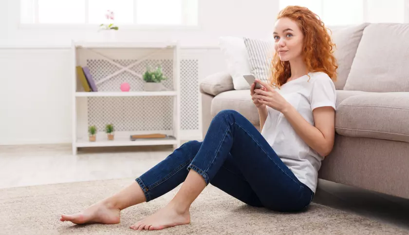 Акции недели: распродажа смартфонов Huawei, скидки на роботы-пылесосы и ноутбуки по выгодным ценам