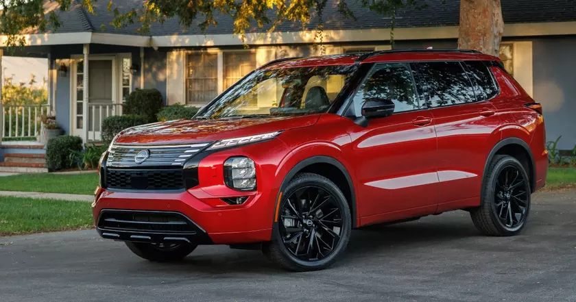 Discover the New Nissan Rogue PHEV: A Shift into Hybrid Versatility