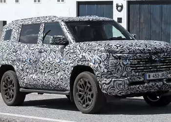 Возвращение железной легенды: Mitsubishi Pajero получит раму и цифровой олдскул