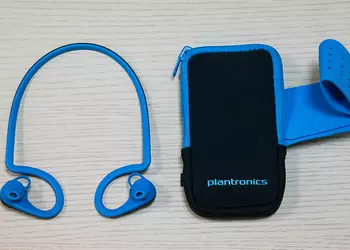 Хоть на голове стой. Обзор гарнитуры Plantronics BackBeat Fit для занятий спортом