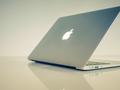 В новых ноутбуках Apple MacBook Air заменить батарею стало намного проще