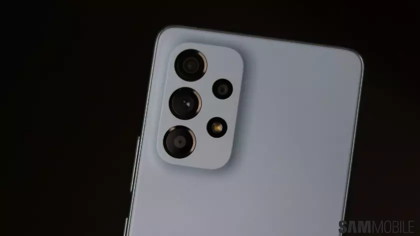 Samsung Galaxy A53 получит обновление безопасности за март 2024 года