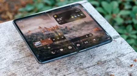 Apple considers cancelling folding iPads due to display issues