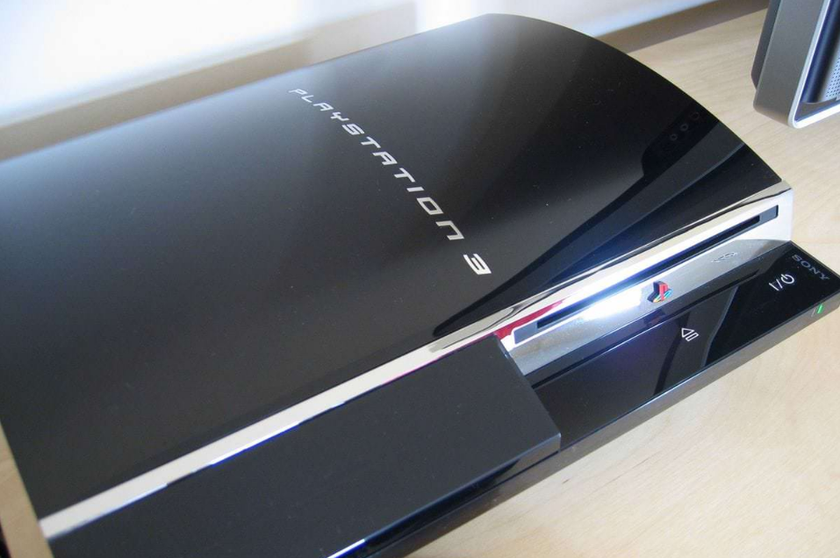 Sony выпустила PlayStation 3 на год позже Xbox 360 из-за детали за пять центов