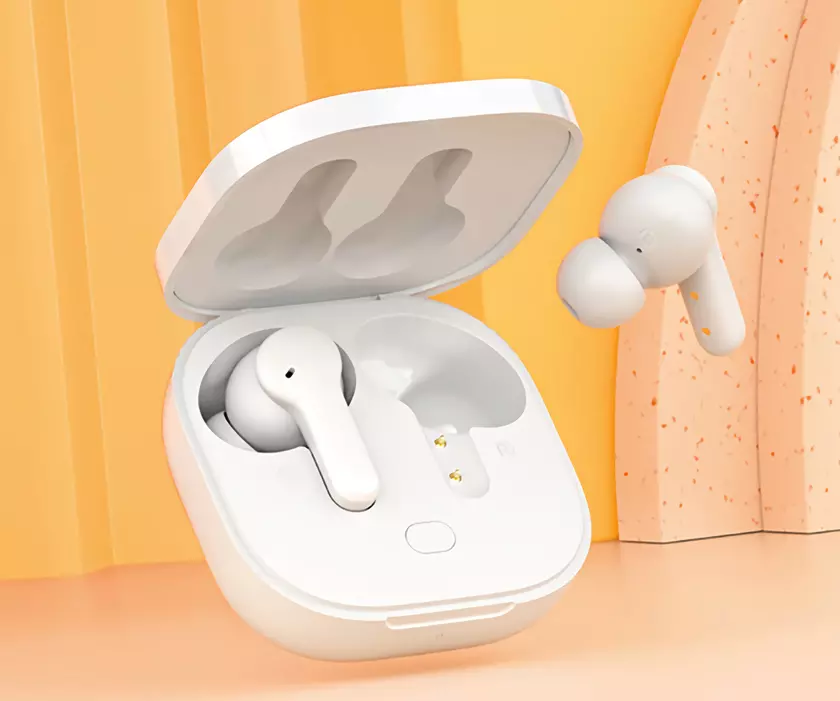 QCY T13: TWS-наушники с Bluetooth 5.1, четырьмя микрофонами и автономностью до 40 часов за $20