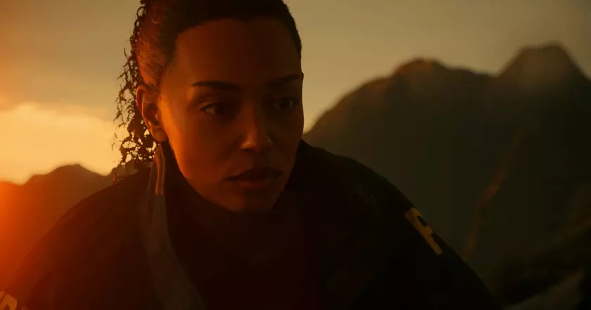 Бабушка демон с 2 головами и 4 руками: на Xbox Partner показали три минуты геймпелея Alan Wake 2, где Сага сражается с врагом