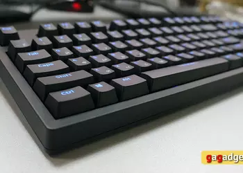 Обзор механической клавиатуры начального уровня Tesoro Excalibur Red Switch