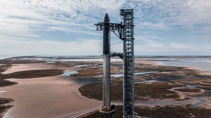 Как смотреть первый в истории орбитальный запуск космического корабля SpaceX Starship с самой мощной в мире ракетой Super Heavy
