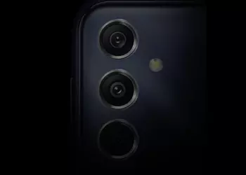 Samsung Galaxy M44 with triple camera has surfaced in a photo