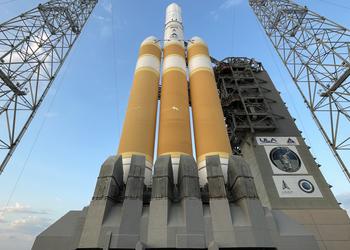 Последний запуск ракеты-носителя Delta IV Heavy отменен за минуты до старта