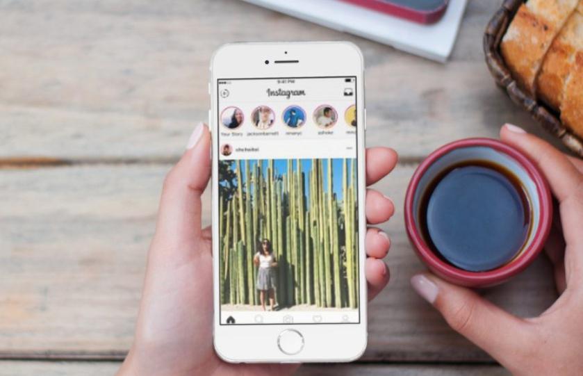 Instagram добавит возможность репоста публикаций из ленты в «Истории»