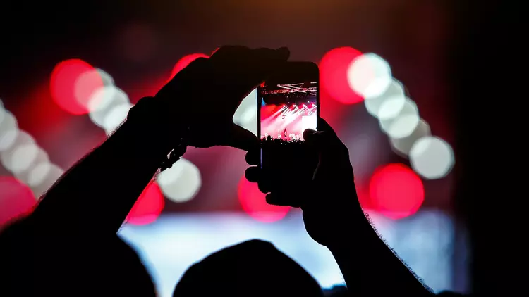 Вертикальный мир: как возникло вертикальное видео и почему оно с нами надолго