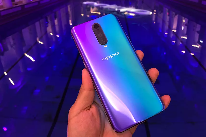 У Oppo появился свой голосовой ассистент — Breeno