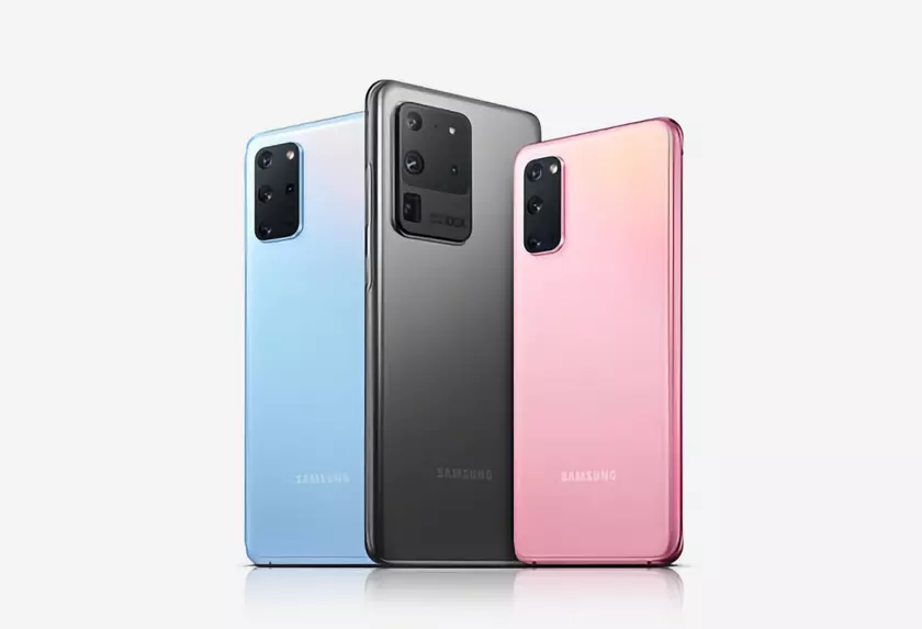 Пользователи Galaxy S20, Galaxy S20+ и Galaxy S20 Ultra в США начали получать новую версию ПО