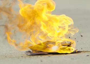 В Малайзии из-за взрыва смартфона погиб директор местной венчурной компании