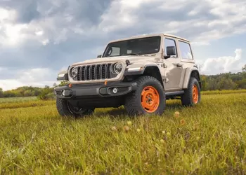 Jeep представил Wrangler JL-2A — трибьют к Willys CJ-2A 1945 года