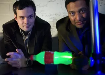 Создана камера, снимающая видео со скоростью света (видео)