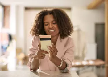 The flagships Google Pixel 6 and 6 Pro again have problems - this time with Magic Eraser in the Google Photo app