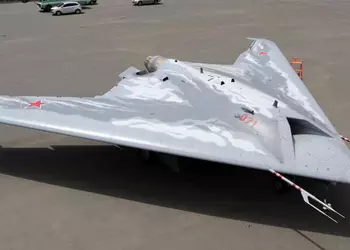 Российский стелс-дрон С-70 использует высокотехнологичные компоненты западного производства: украинские эксперты представили доказательства