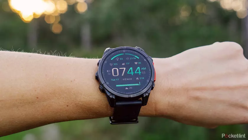Garmin Fenix 8 получает обновление: Бета-версия 13.18 совершенствует GPS и клавиатуру