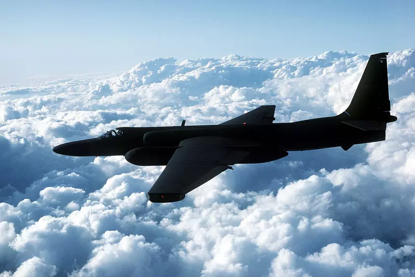 Тайны небес: Чем поражает стратегический самолет U-2 Dragon Lady