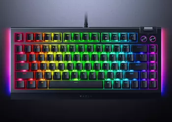 Razer представляет новую 65% беспроводную клавиатуру BlackWidow V4 Mini HyperSpeed с возможностью горячей замены всех клавиш