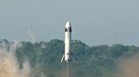 Honda успішно запустила і посадила багаторазову ракету в Японії