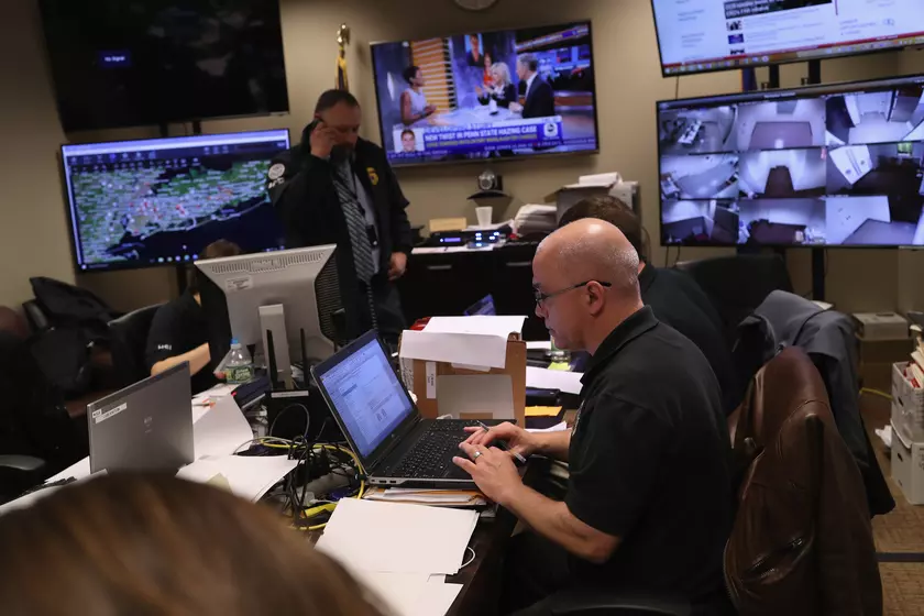 США тестируют ИИ для помощи в иммиграционных вопросах, борьбе с торговлей людьми и ликвидации последствий стихийных бедствий