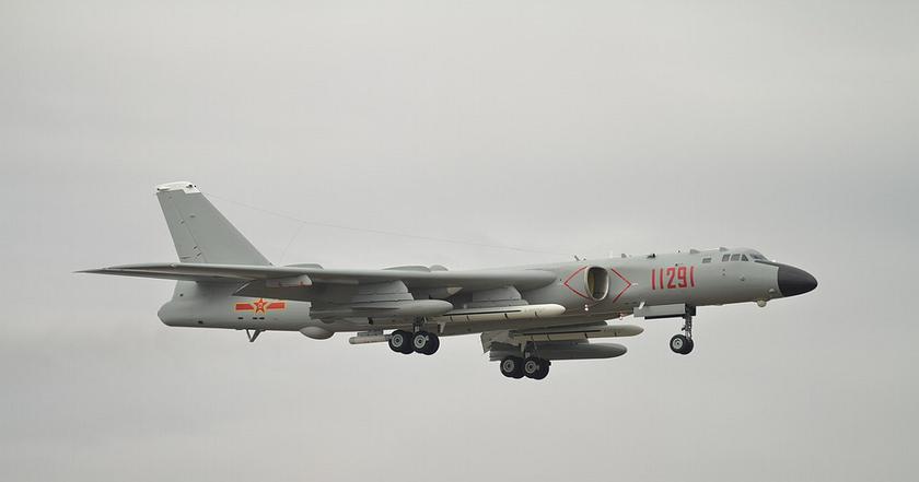 Китайские ядерные бомбардировщики Xian H-6 и российские Ту-95 вошли в зону опознавания противовоздушной обороны Южной Кореи