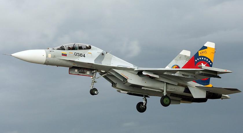 В Венесуэле разбился истребитель российского производства Су-30МК2В стоимостью $40 млн после столкновения со стаей птиц
