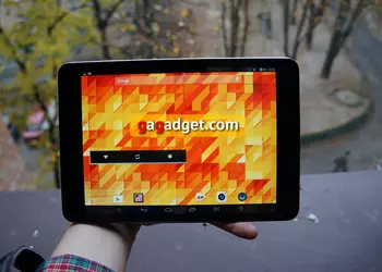 Обзор Pixus Play Seven, родственника iPad Mini со стороны экрана